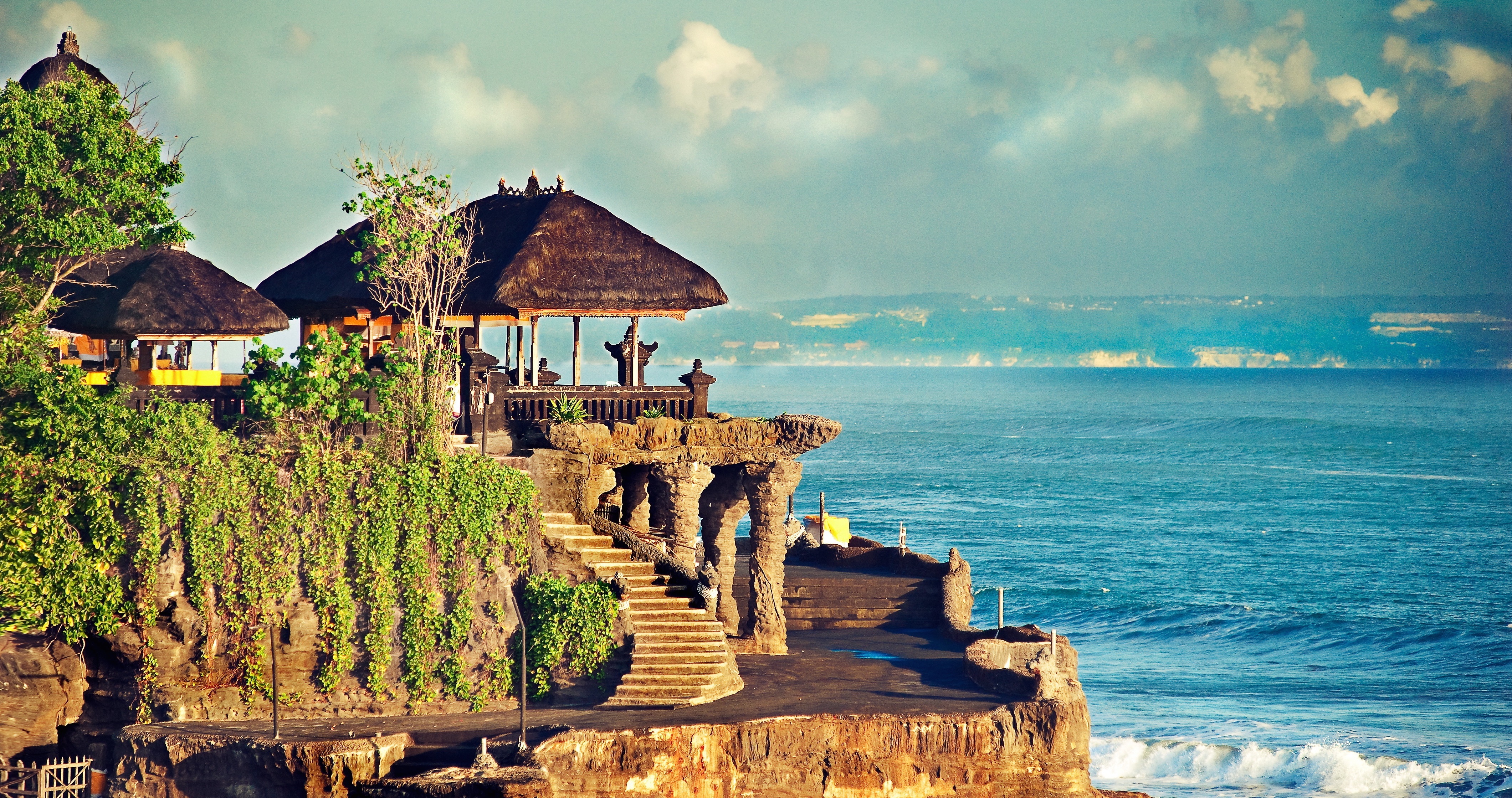 tanah-lot-temple-bali